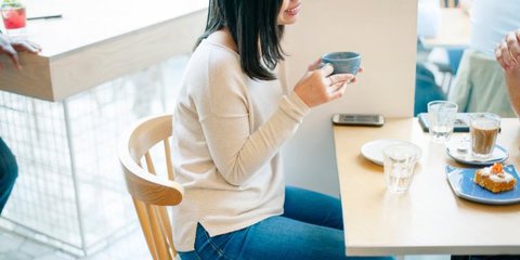 如何辨別保險(xiǎn)真假?網(wǎng)上買保險(xiǎn)安全嗎,有什么優(yōu)點(diǎn)和缺點(diǎn)?